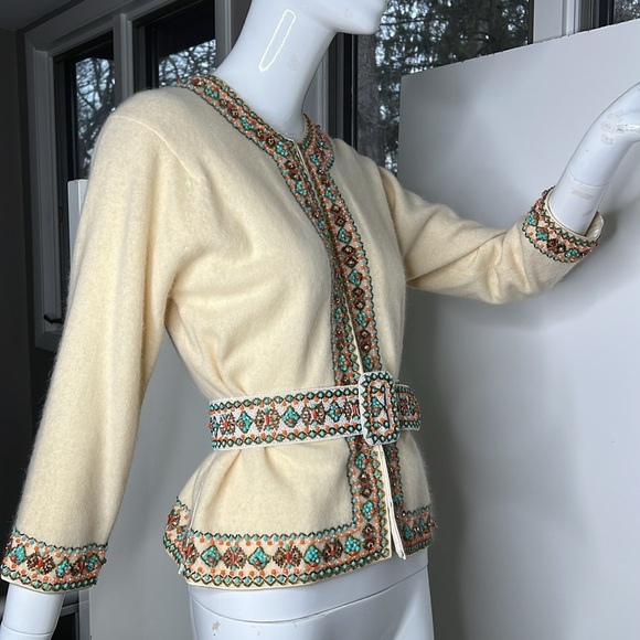 Elsie Tu Hong Kong Sz M Soft Wool Beaded Fully Lined Cardigan Sweater with Belt - Picture 3 of 14